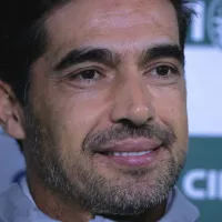 Abel Ferreira toma ATITUDE CONTROVERSA e torcida do Palmeiras não alivia