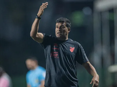 Wesley Carvalho projeta a sequência do Athletico Paranaense