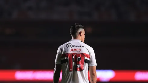 James Rodríguez vai encontrando o seu espaço no São Paulo. Foto: Ettore Chiereguini/AGIF