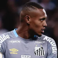 Torcida do Santos se revolta após situação CONFIRMADA sobre John