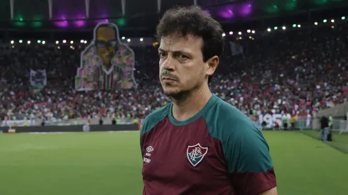RIO DE JANEIRO, BRAZIL - OCTOBER 19: Fernando Diniz coach of Fluminense looks on prior the match between Fluminense and Corinthians as part of Brasileirao 2023 at Maracana Stadium on October 19, 2023 in Rio de Janeiro, Brazil. (Photo by Wagner Meier/Getty Images)