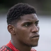 Hugo Souza ‘aparece’ na Champions e manda recado à ex-Flamengo