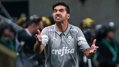Foto: Maxi Franzoi/AGIF – Abel Ferreira: técnico pode ter desfalque no Palmeiras