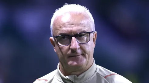 SP - SAO PAULO - 25/10/2023 - BRASILEIRO A 2023, PALMEIRAS X SAO PAULO - Dorival Junior tecnico do Sao Paulo durante partida contra o Palmeiras no estadio Arena Allianz Parque pelo campeonato Brasileiro A 2023. Foto: Marcello Zambrana/AGIF