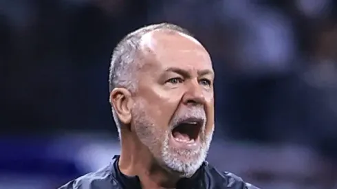 SP - SAO PAULO - 22/10/2023 - BRASILEIRO A 2023, CORINTHIANS X AMERICA-MG - Mano Menezes tecnico do Corinthians durante partida contra o America-MG no estadio Arena Corinthians pelo campeonato Brasileiro A 2023. Foto: Marcello Zambrana/AGIF