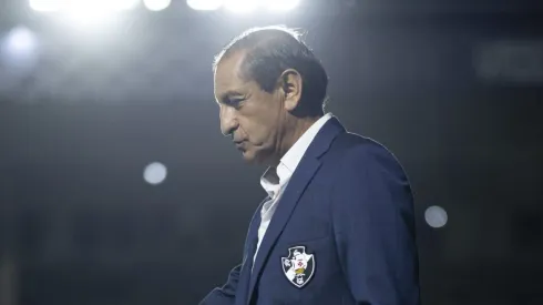 Foto: Jorge Rodrigues/AGIF - Ramón Díaz é cobrado pela torcida do Vasco