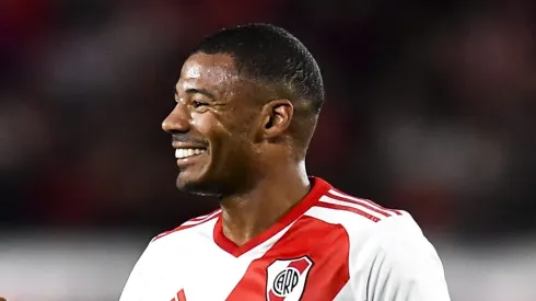 Braz quer De La Cruz e + 1 jogador do River no Flamengo em 2024Photo by Marcelo Endelli/Getty Images)