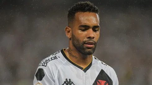 Desfalques geram oportunidade para Alex Teixeira no Vasco. Foto: Thiago Ribeiro/AGIF