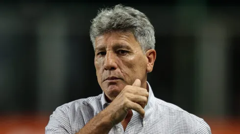Foto: Gilson Lobo/AGIF - Renato Gaucho tecnico do Gremio durante partida contra o America-MG no estadio Independencia pelo campeonato Brasileiro A 2023.
