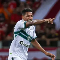 Atitude de Maurício Garcez vem à tona e torcida do Coritiba rasga elogios