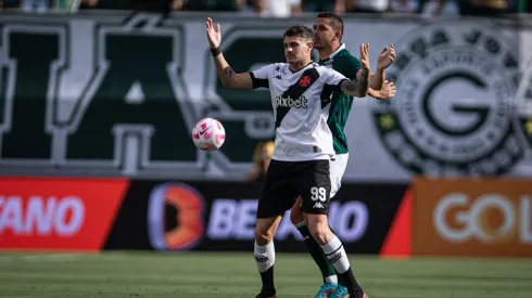 Foto: Isabela Azine/AGIF – Vegetti ficou 'pistola' com o árbitro