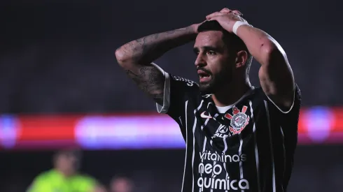 Foto: Ettore Chiereguini/AGIF - Camisa 8 tem contrato até o fim do ano