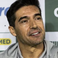 Abel Ferreira novamente na frente dos rivais