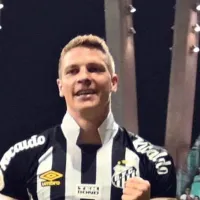 Julio Furch ganha chance no time titular do Santos contra o Flamengo