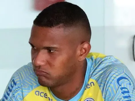 Adriel causa nas redes sociais com atitude inusitada