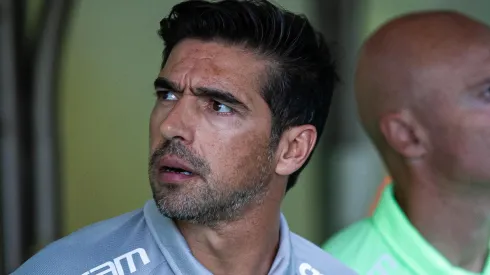 Abel Ferreira não usou goleiro Vinícius Silvestre muitas vezes no Palmeiras – Foto: Fernando Moreno/AGIF