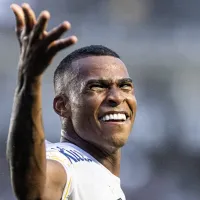 Jean Lucas é sincero sobre reencontro com o Flamengo, agora pelo Santos