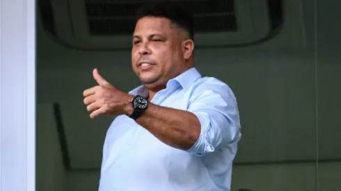 Ronaldo Fenomeno antes da partida contra o URT no estadio Independencia pelo campeonato Mineiro 2022. Foto: Fernando Moreno/AGIF