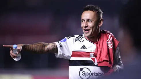 Lateral do São Paulo teve participação no processo de convencimento - Foto: Ettore Chiereguini/AGIF.