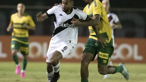 Cuiabá e Vasco se enfrentam na Arena Pantanal pela 31ª rodada do Brasileirão. Jorge Rodrigues/AGIF