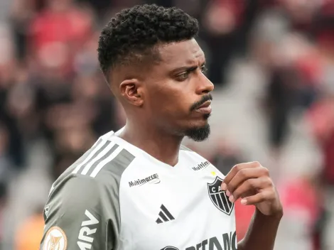 Torcida fica p da vida com Jemerson após empate