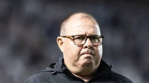 Marcelo Fernandes liga sinal de alerta sobre zagueiros do Santos. Foto: Abner Dourado/AGIF