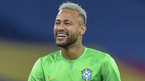 Foto: Thiago Ribeiro/AGIF – Neymar ganha presente do Palmeiras