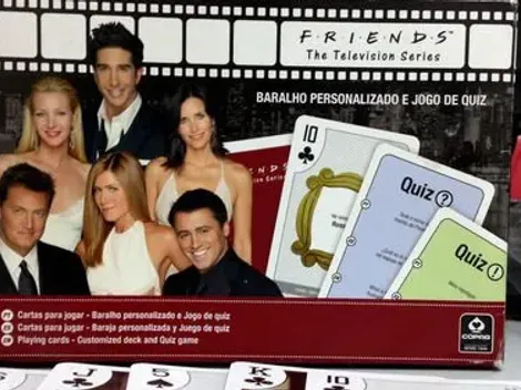 Várias séries de televisão já foram homenageadas em forma de baralho