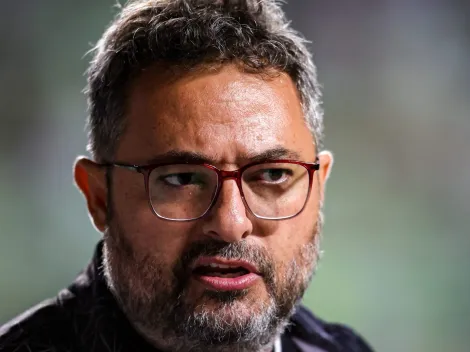 Bomba sobre futuro de Alexandre no Athletico Paranaense pega a todos de surpresa