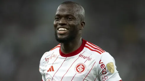 Torcida do Inter pede medlahão apra atuar com Valencia pelo Inter em 2024- Foto: Jorge Rodrigues/AGIF