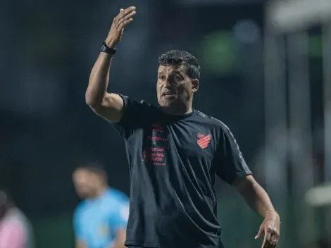 Carvalho ‘quebra’ a cabeça com estatística de Z4 do Athletico-PR