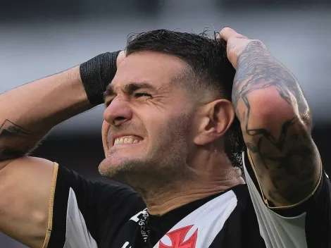 Vegetti pode perder o Brasileirão e ficar de fora de luta contra o rebaixamento do Vasco