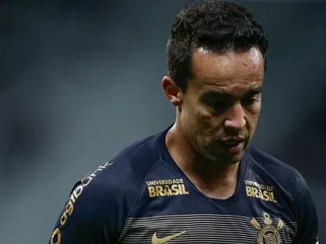 Jadson, ex-jogador do Corinthians, rebate declaração de Duílio Monteiro Alves ao vivo