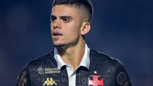 Gabriel Pec é destaque do Vasco. Foto: Thiago Ribeiro/AGIF