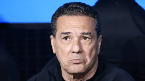 Vanderlei Luxemburgo teve o nome cogitado para comandar o Cruzeiro