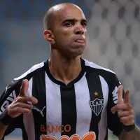 Diego Tardelli indica retorno aos gramados em 2024 e deixa torcida ENLOUQUECIDA