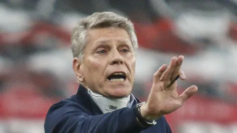 Foto: Gabriel Machado/AGIF - Paulo Autuori fala de Zé Ricardo