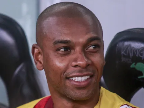 Fernandinho vê situação mudar e Peixe é avisado de futuro do craque