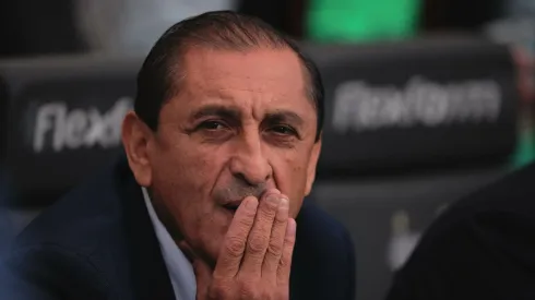 Ramón Díaz técnico do Vasco durante partida pelo Brasileiro