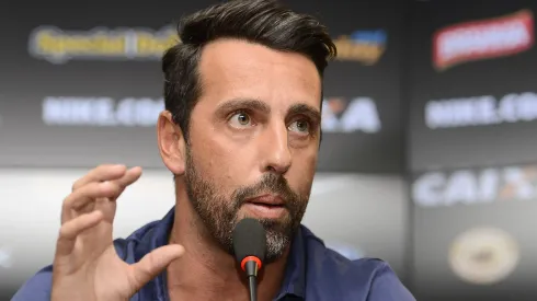Edu Gaspar durante apresentacao oficial de Andre no Corinthians realizada no CT Joaquim Grava. Foto: Mauro Horita/AGIF