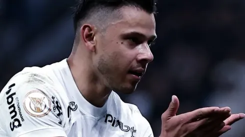Foto: Fabio Giannelli/AGIF – Romero em partida do Corinthians pelo Campeonato Brasileiro