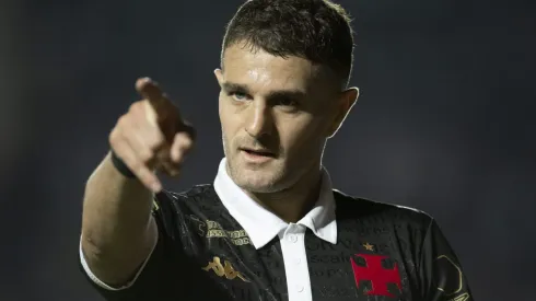 Vegetti vem sendo o artilheiro do Vasco na campanha de recuperação. Foto: Jorge Rodrigues/AGIF