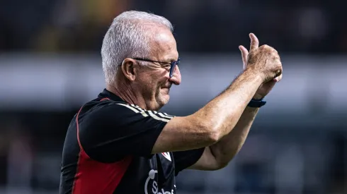 Dorival Júnior técnico do São Paulo durante partida pelo Campeonato Brasileiro A 2023