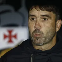 Torcida do Internacional faz coro contra a contratação de medalhão observado por Coudet