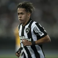 Torcida do Botafogo se queixa do rendimento de Segovinha no segundo turno do Brasileiro