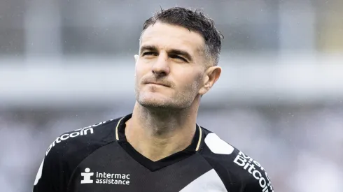 Vegetti jogador do Vasco durante partida na Vila Belmiro pelo Brasileiro. Foto: Abner Dourado/AGIF