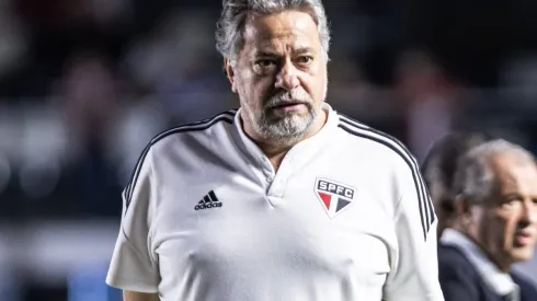 Julio Casares presidente do Sao Paulo durante partida contra o Bragantino no estadio Vila Belmiro pelo campeonato Brasileiro A 2023. Foto: Abner Dourado/AGIF