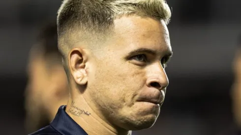 Foto: Abner Dourado/AGIF - Soteldo em partida pelo Santos no Campeonato Brasileiro