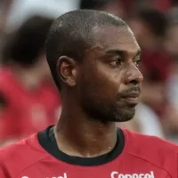 Fernandinho vive situação dramática e notícia impacta a todos no Athletico Paranaense