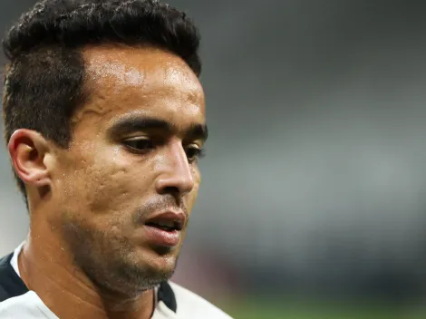Jadson 'manda a real' sobre culpado após ser CHUTADO do Corinthians